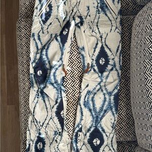 Burton Cat Eye Tie Dye and Blue Patterned Ski Pants